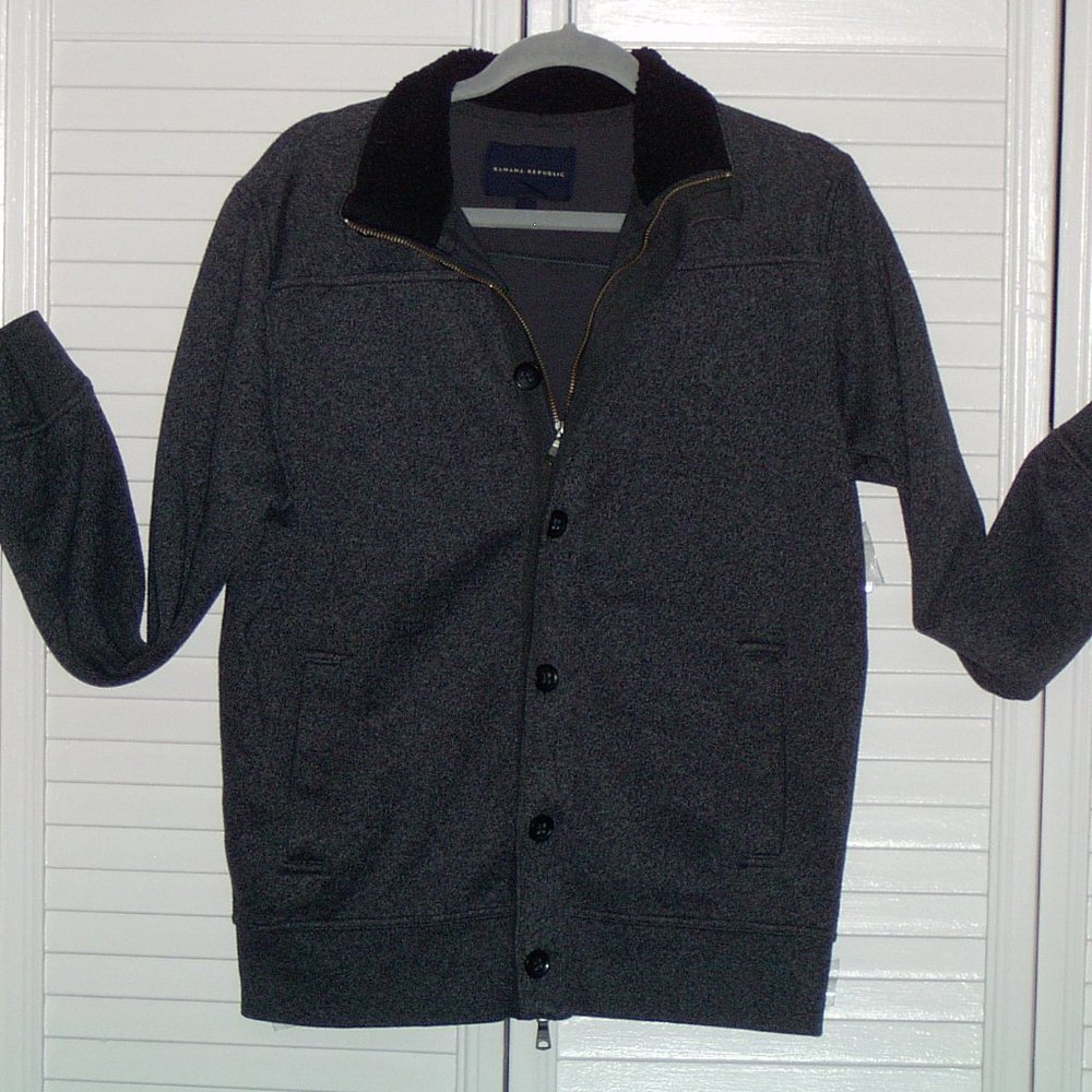 Banana Republic Men's Med Knit Black/Grey Sweater